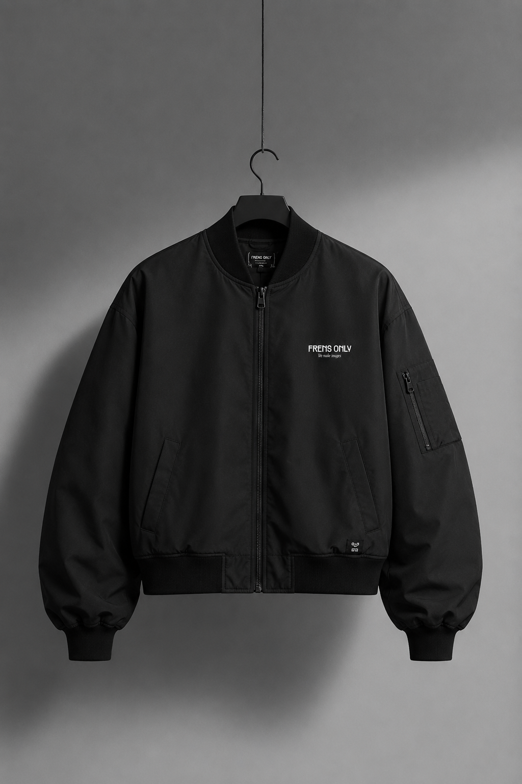 Frens de Frens bomber front